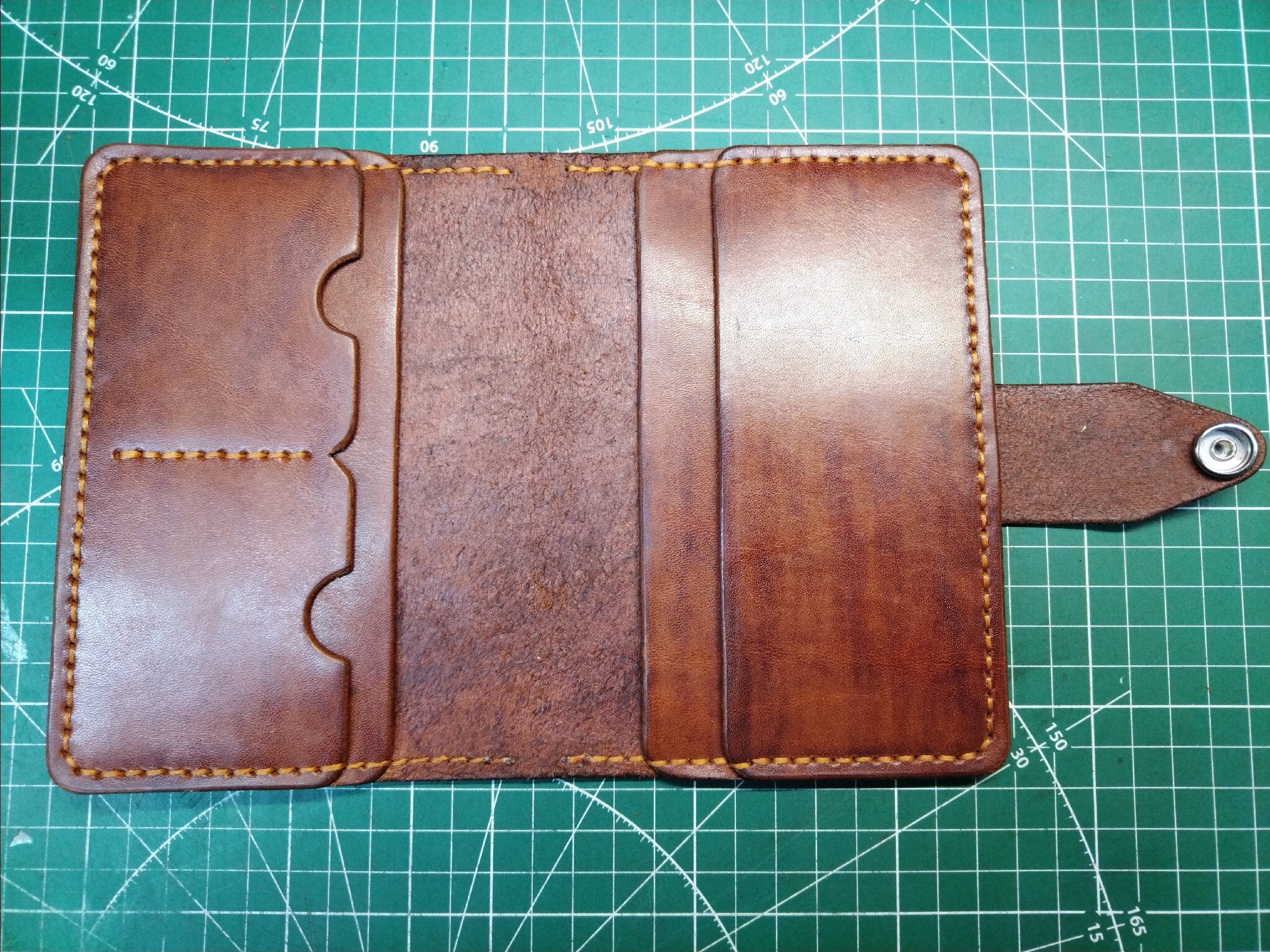 Портмоне из натуральной кожи