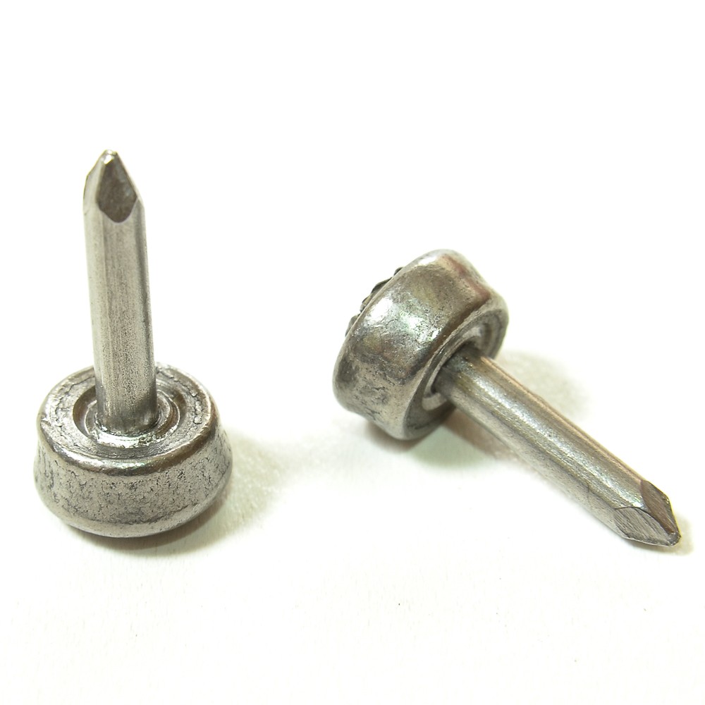 Набойка мет. с гвоздем т.5мм круг. №02 (10мм)