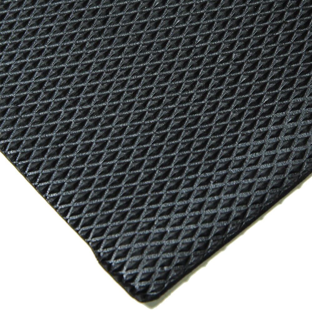 Профилактика ВШ 3,0/ 900*600*3,0 мм несорт (ромб)/ черная