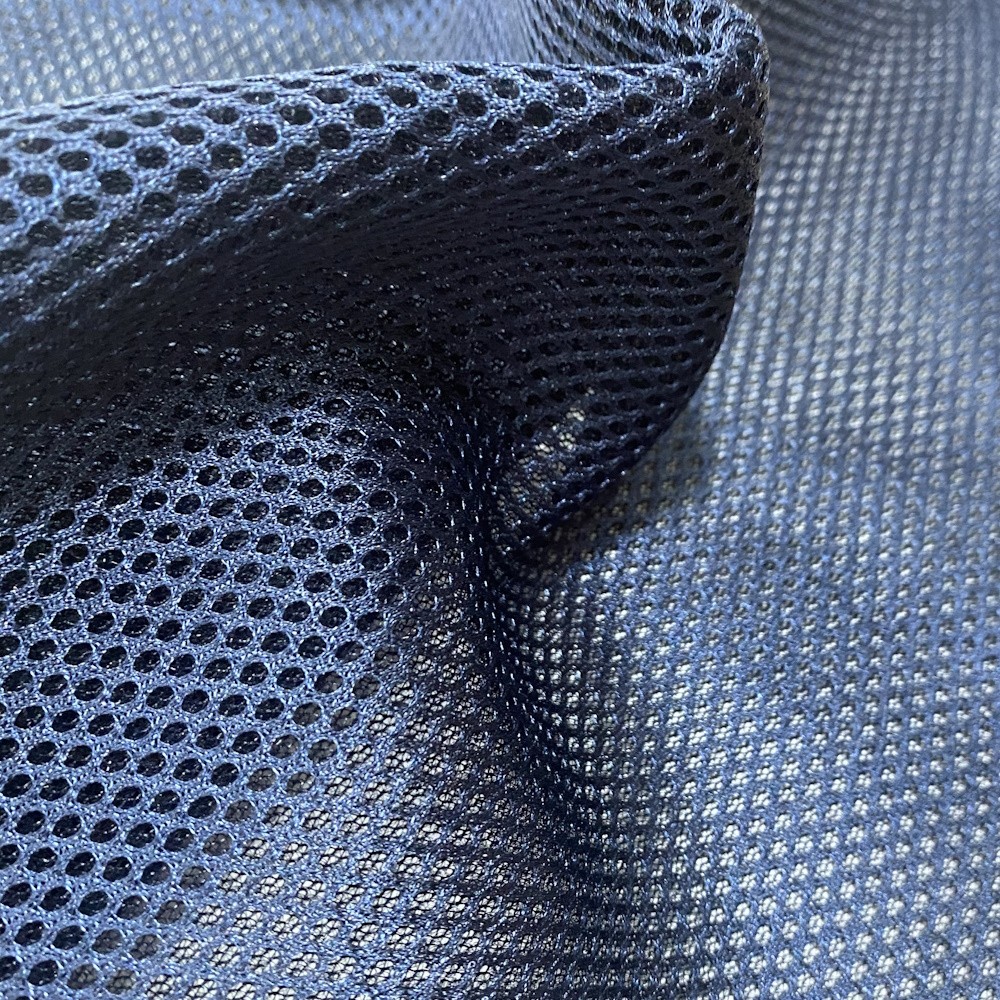 Сетка кросовочная 3-слойная 3 мм тем.синяя (ширина 152 см, плотность 260 г/м2 )