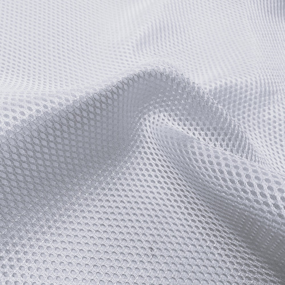 Сетка кросовочная 3-слойная 3 мм белая (ширина 152 см, плотность 260 г/м2 )