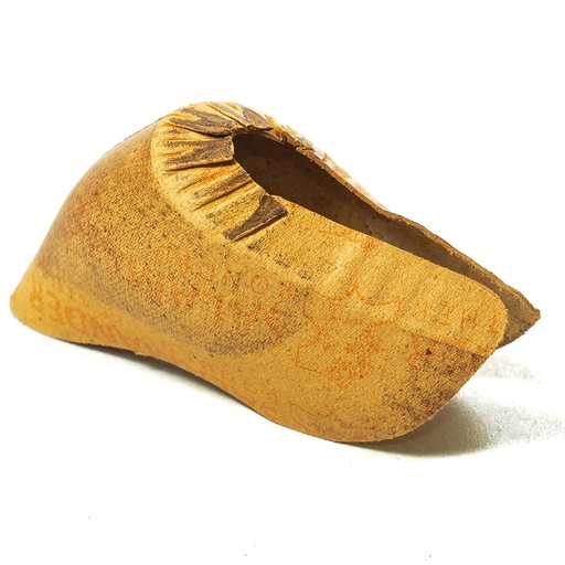 [E01867] Задник картон 818-И, р.240