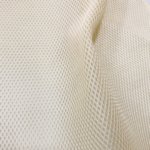 [E07035] Сетка кросовочная 3-слойная 3 мм бежевая (ширина 152 см, плотность 260 г/м2 )