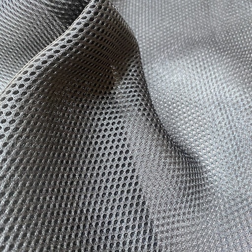 [E07038] Сетка кросовочная 3-слойная 3 мм тем.серая (ширина 152 см, плотность 260 г/м2 )