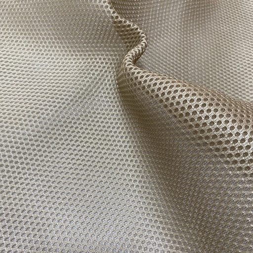 [E07036] Сетка кросовочная 3-слойная 3 мм тем.бежевая (ширина 152 см, плотность 260 г/м2 )